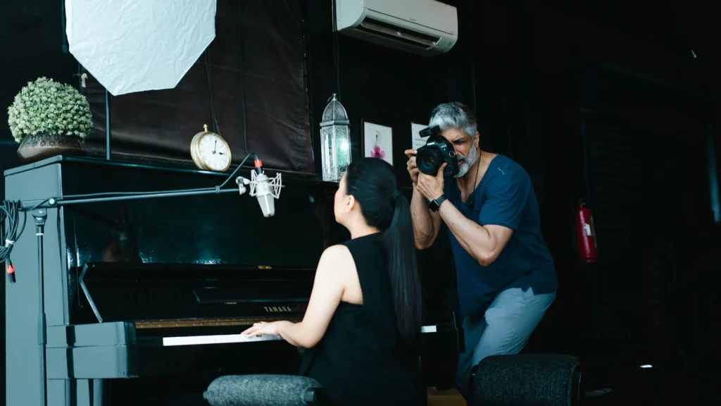 Sosin Photoshoot BTS-1 (1)